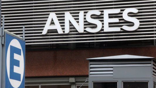 Pensiones No Contributivas, refuerzo, Pago Único: quiénes cobran hoy 6 de mayo 2021