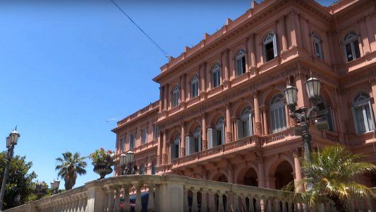 Crónica de un día frenético: qué pasó en la Casa Rosada y qué hará Macri hoy en Olivos
