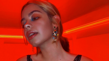 Anna Chiara del Boca fue en corpiño al boliche para celebrar su cumple número 19