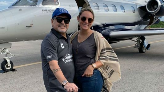 La foto que subieron Maradona y Oliva para despejar rumores de separación