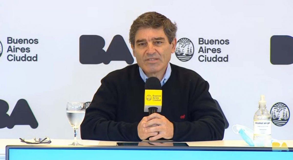 Quirós: El 50% del cuidado ambulatorio del sistema de salud porteño y el 30% de las internaciones atienden a bonaerenses