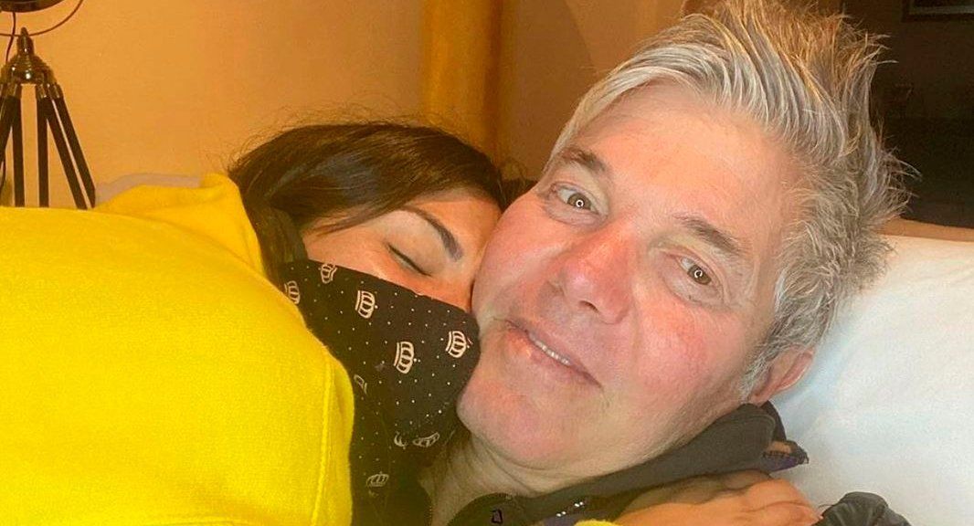 Barby Franco sufrió un accidente en la ruta y Fernando Burlando la socorrió