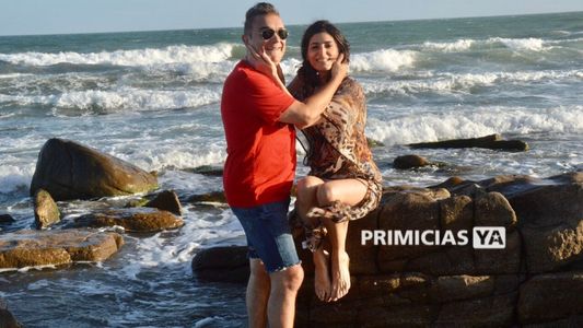 El primer día de playa de Cecilia Milone y Nito Artaza tras superar el covid y en compañía de su mascota Diego