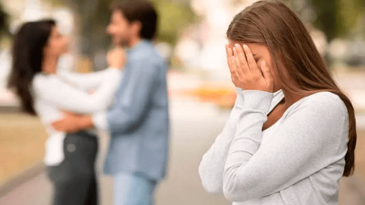 Significado de los sueños: ¿Soñaste que tu pareja te engañaba? El deseo, la culpa y la herida