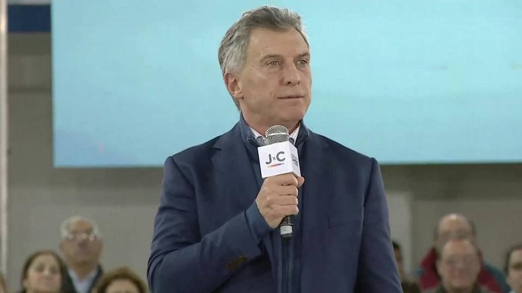 Macri: Este domingo se define si seguimos avanzando o volvemos al pasado