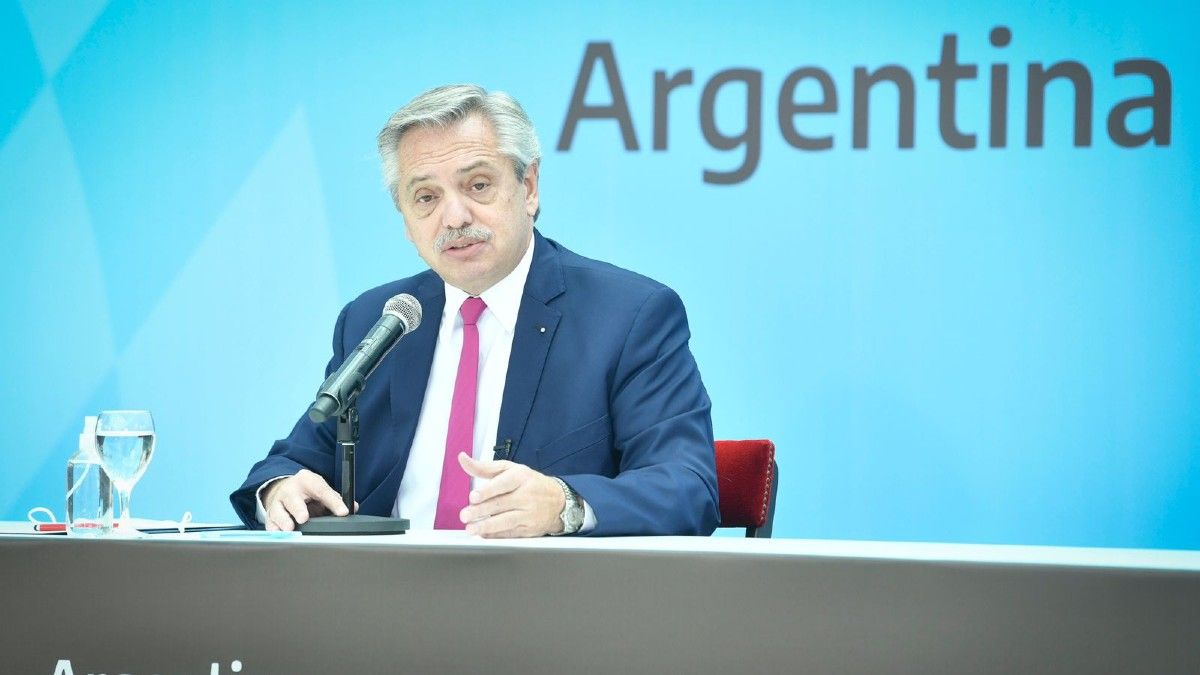 Alberto Fernández en la presentación del Protocolo Aula Segura