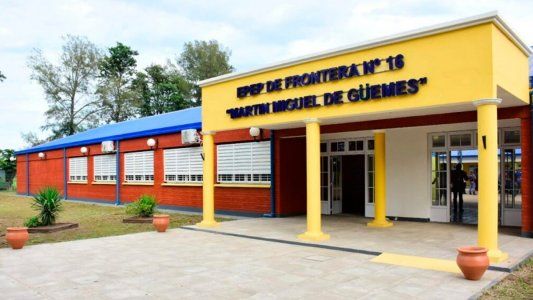 Con inauguraciones y vacunaciones a docentes, Formosa inicia el ciclo lectivo con clases semipresenciales