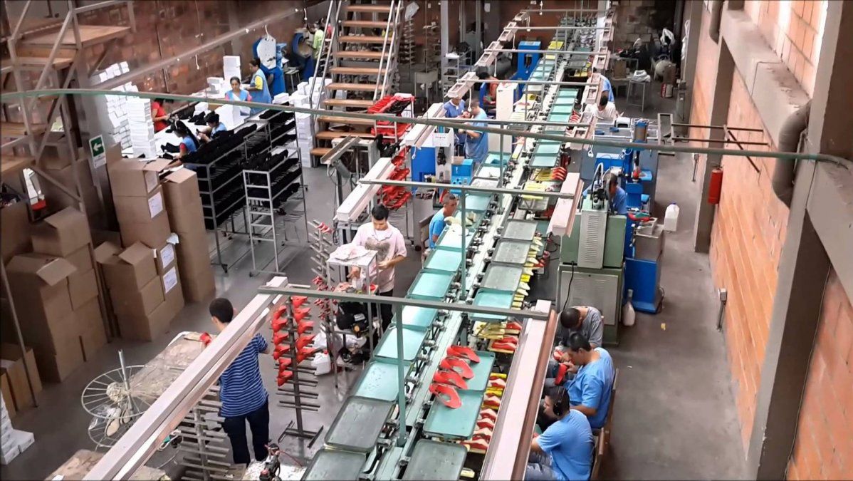 Entre la energía dolarizada y un financiamento casi inalcanzable, las pymes reclaman por las consecuencias de la devaluación