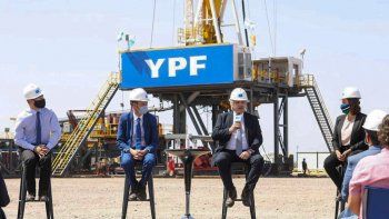 Alberto Fernández: Necesitamos a YPF más fuerte y más viva que nunca