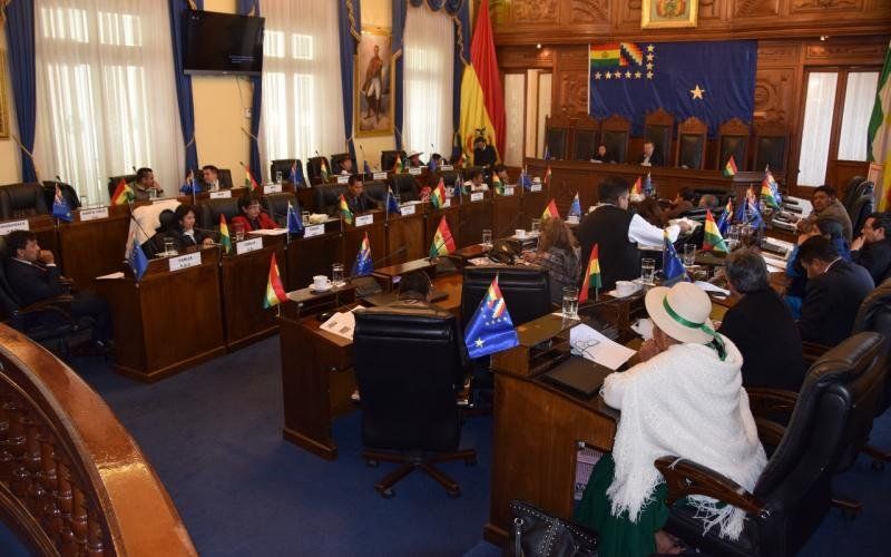 Bolivia: el Senado acordó llamar a elecciones y Evo Morales no podrá ser candidato