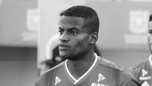 ¿Y ahora? El colombiano Román no superó la revisión médica y no será el segundo refuerzo de Boca