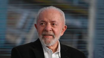 Lula da Silva fue operado de urgencia en Brasil