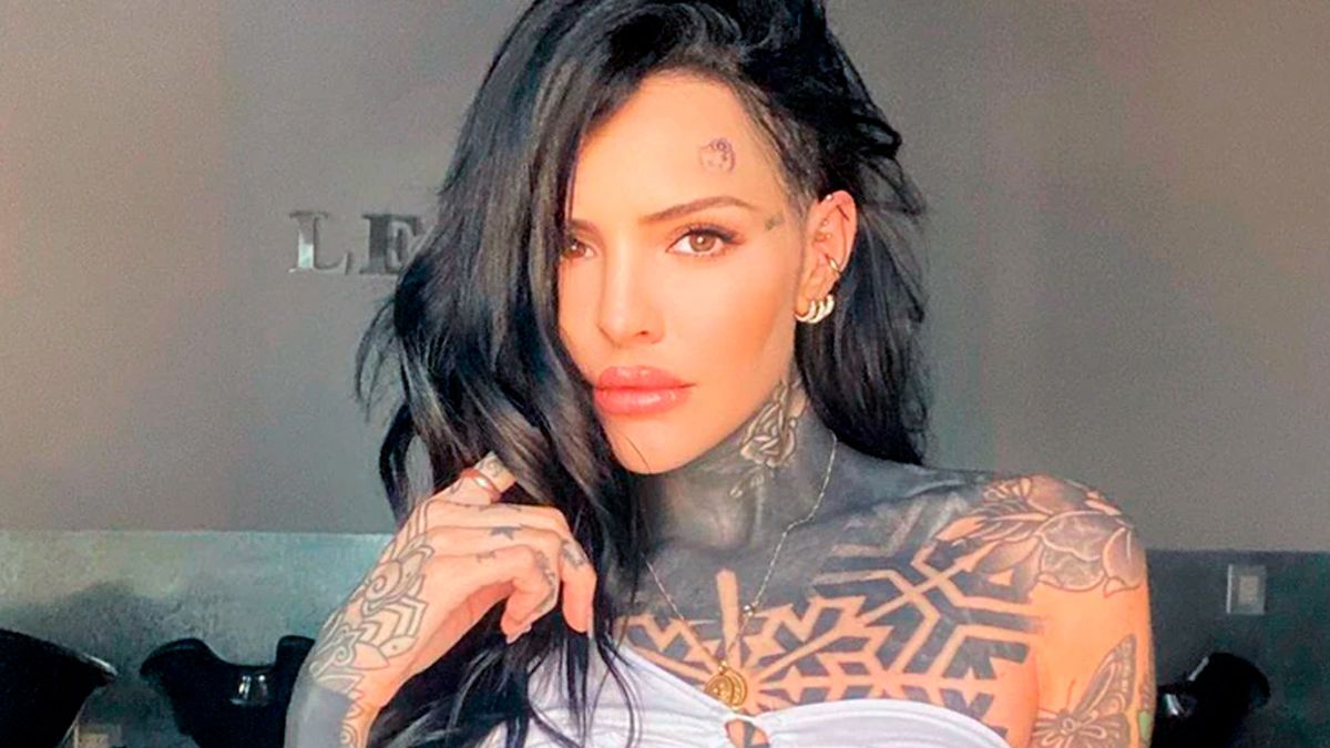 La foto de Cande Tinelli con la cara ensangrentada