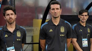 la terrible noticia que recibio scaloni y que encendio las alarmas en la seleccion argentina la terrible noticia que recibio scaloni y que encendio las alarmas en la seleccion argentina