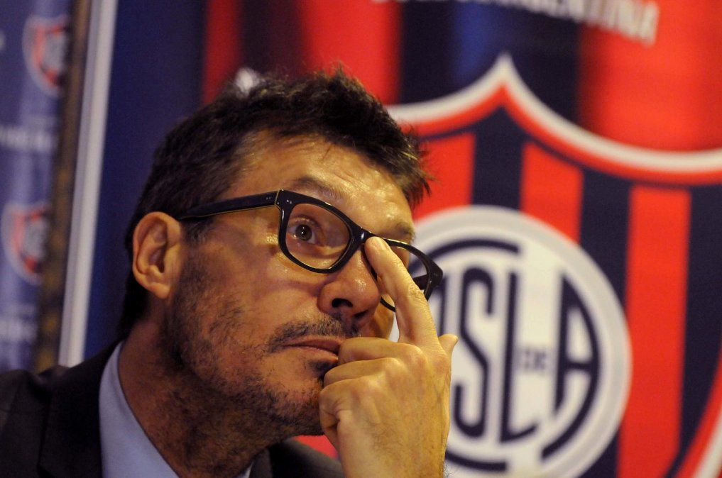 Tinelli bancó a Riquelme y destrozó a Angelici y al oficialismo de Boca