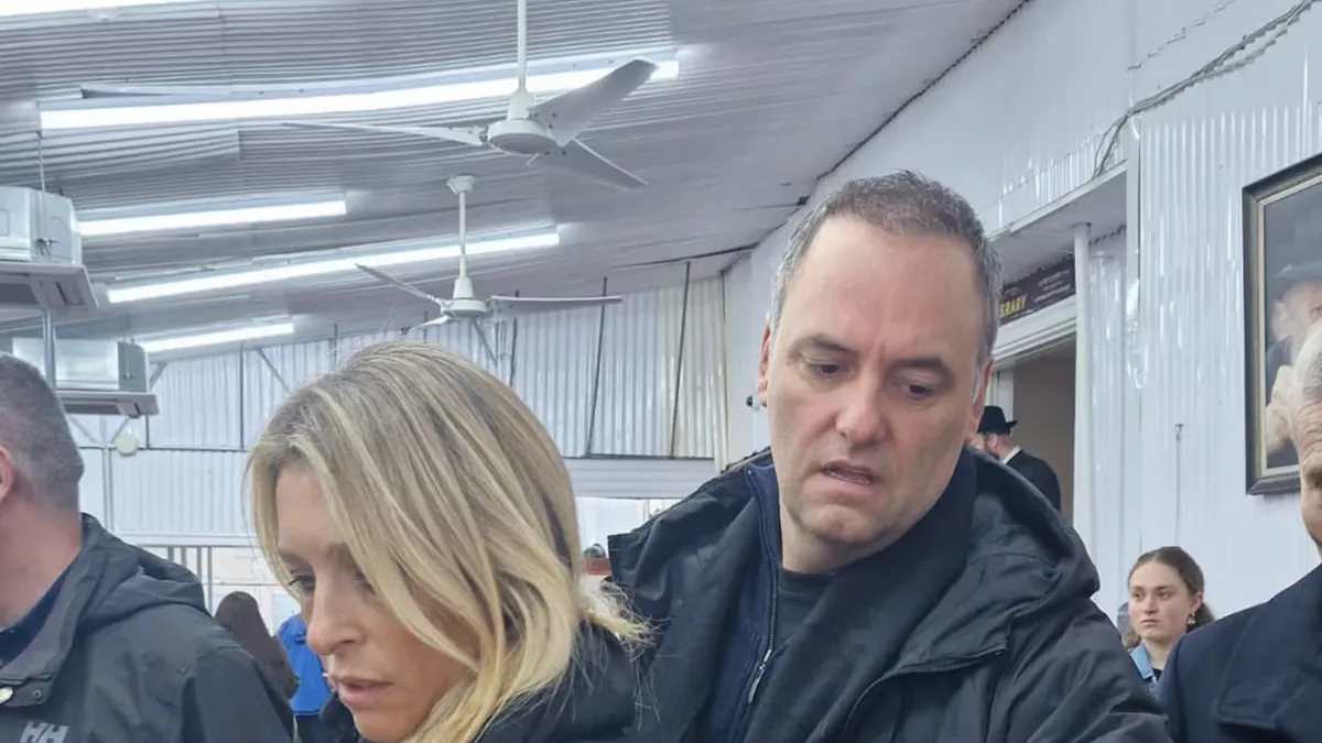 Manuel Adorni y su esposa, Bettina Angeletti, quedaron en el centro de la causa por el viaje a Estados Unidos en el avi&oacute;n presidencial. (Foto: archivo).