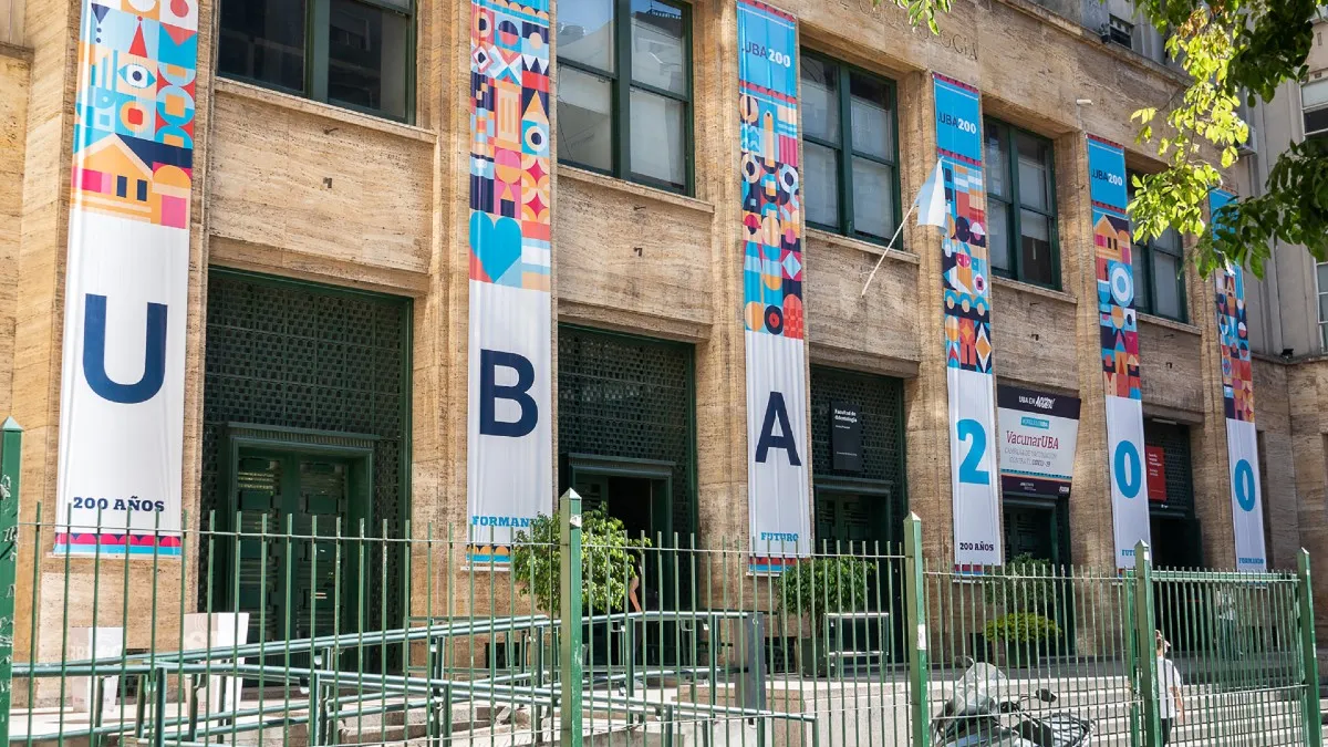 Las universidades dicen que tendrán que cerrar si no entran más fondos. (Foto: archivo)