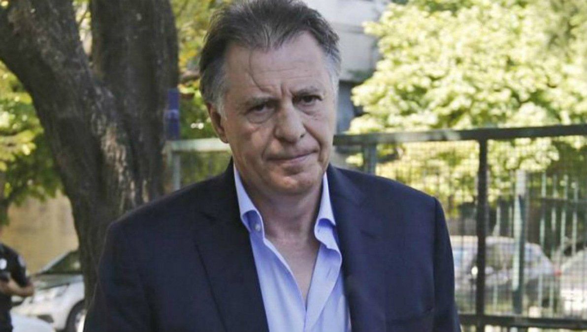 Cristóbal López no puede irse del país: la Justicia no lo deja