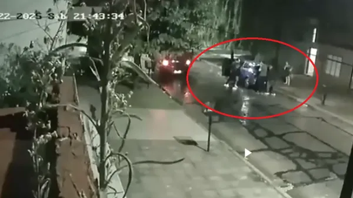 Dramático robo en Wilde: el momento en que una pareja le suplica a los ladrones que no se llevaran a su hijo de 6 años