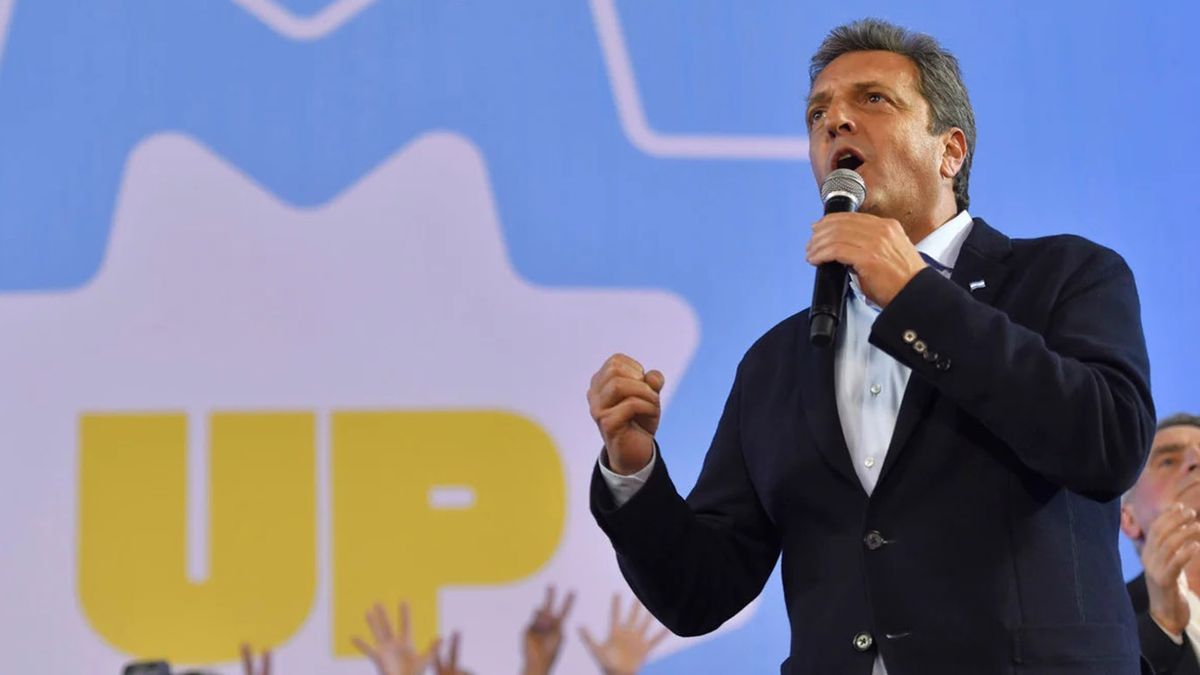 Sergio Massa cerrará la campaña el miércoles 18 en una fábrica del interior para mostrarse como el candidato de los trabajadores. Antes