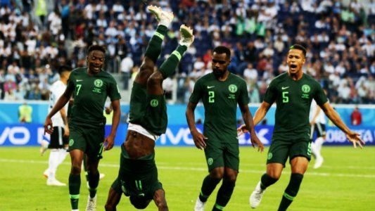 Moses cambió por gol el polémico penal