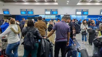 Tras la expulsión de Biró de Aerolíneas Argentinas, el Gobierno inicia acciones legales por medidas de fuerza