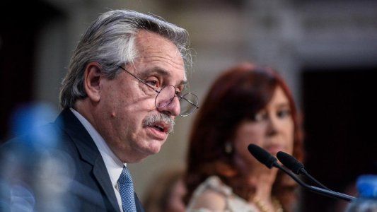Con fuertes críticas a la oposición y el reconocimiento de errores en la vacunación, el Presidente abrió las sesiones ordinarias en el Congreso