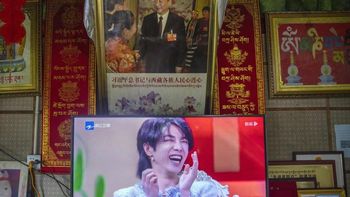 China prohíbe hombres afeminados, estéticas anormales y realites en televisión
