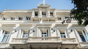 Orgullo argentino: la UBA escala en el ranking mundial y suma 5 nuevas disciplinas al top 100