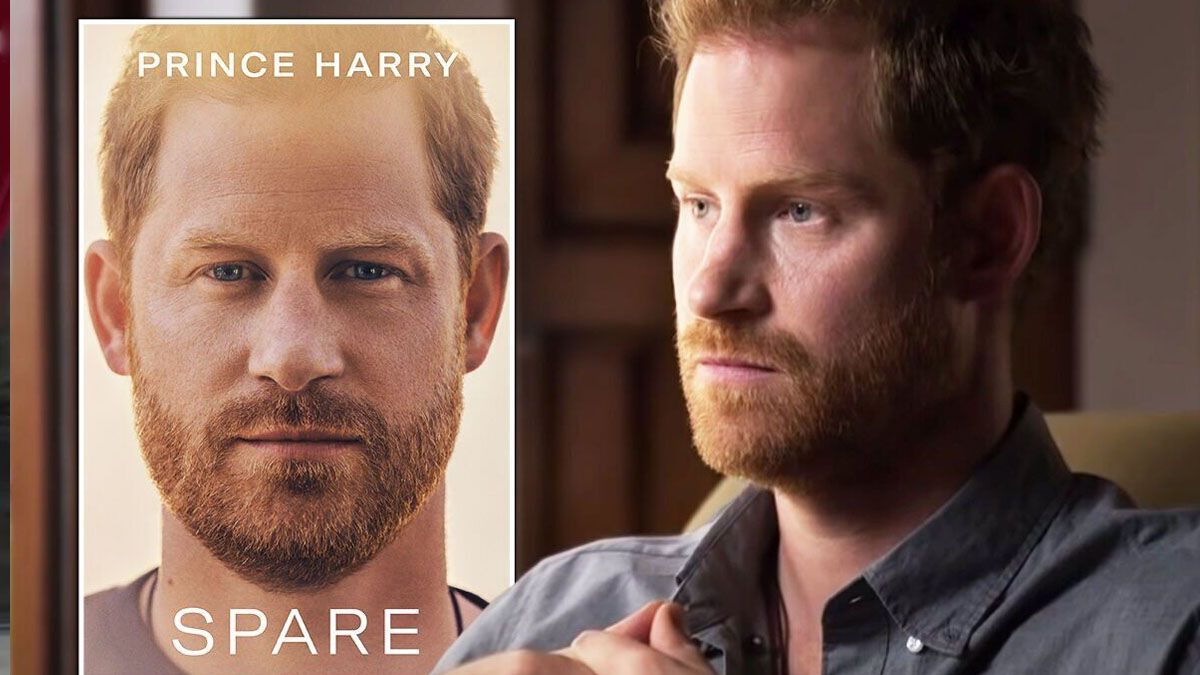 En su libro de memorias, Harry relató sus peleas con su hermano William y el distanciamiento con su padre, el ahora rey Carlos III (Foto: archivo).