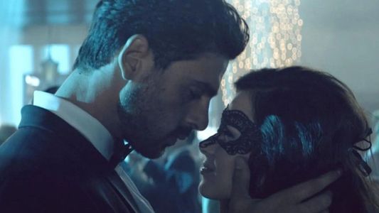 Netflix: la película subida de tono que está entre las más vistas de la plataforma y generó polémica