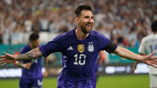 ¡Una belleza! Se filtró la que sería la nueva camiseta suplente de la Selección Argentina para la Copa América