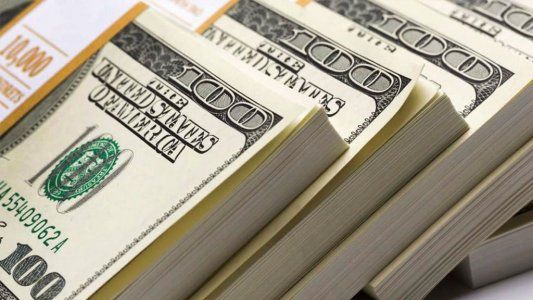 Los tipos de cambio paralelo se mueven a la baja y se alejan del dólar ahorro