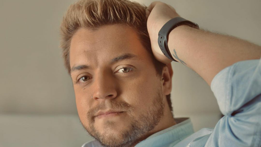 Piden a Nico Serrano hacer radio en boxer