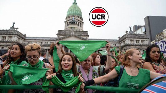 La UCR apoyó el proyecto del aborto y le mete presión a sus legisladores indecisos