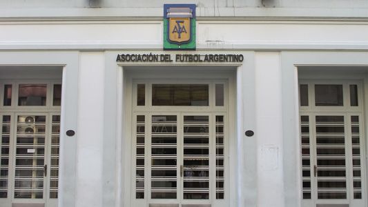 La inesperada decisión de la AFA que sacude a los clubes del fútbol argentino