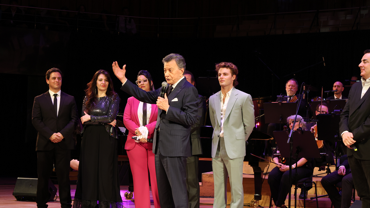 Palito Ortega fue homenajeado como Personalidad Emérita de la Cultura: las fotos