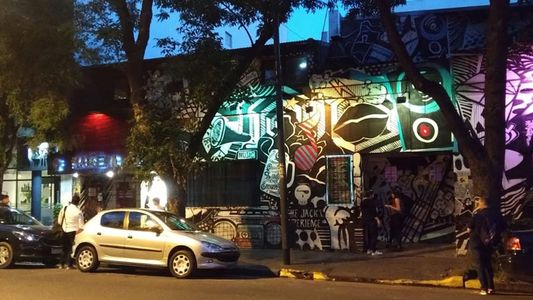 Madrugada fatal en Palermo: murió Oscar Villarruel en un famoso boliche