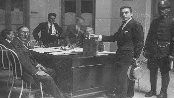 Elecciones: la sanción de la Ley Electoral Argentina