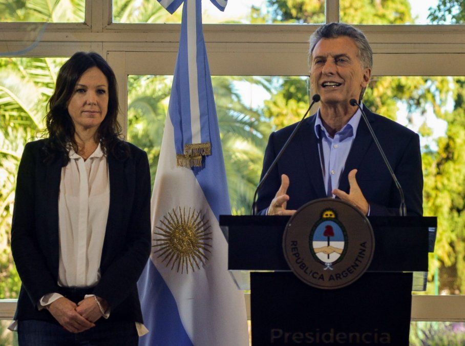 Macri va a dar becas educativas a los hijos de los tripulantes del ARA San Juan