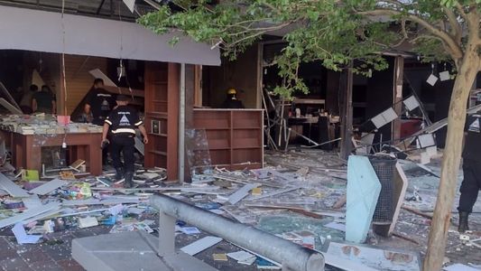 Video: una fuerte explosión en un negocio de Florencio Varela dejó dos heridos