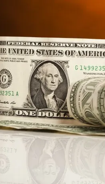 Dólar y dólar blue: tras una leve baja del paralelo, ¿a cuánto cotizan hoy?