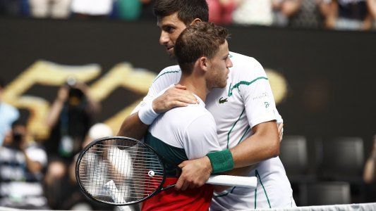 Schwarztman sufre una derrota ante Djokovic que deja sin argentinos al Abierto de Australia