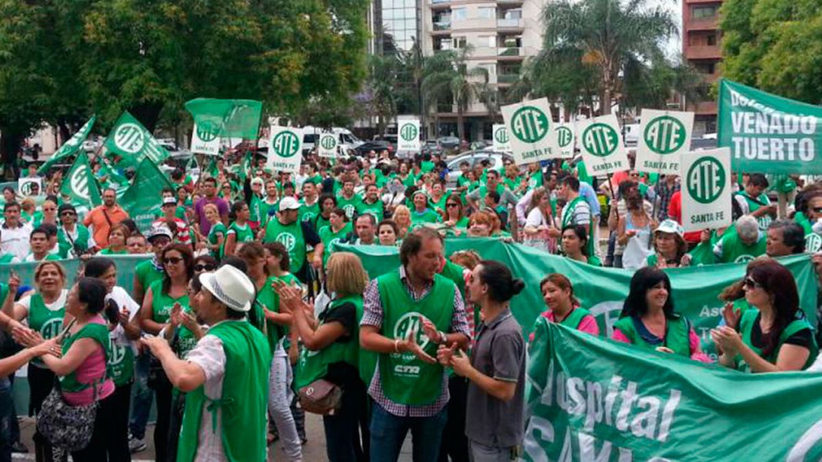Empleados estatales llegaron a un acuerdo con el Gobierno y consiguieron un bono de $30.000 para fin de año (Foto: Punto a punto).