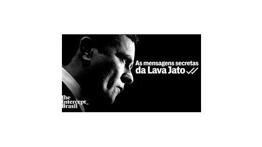 La justicia brasileña, como un ring: ahora investigan al periodista que denunció al ex juez Moro y que puso en duda el Lava Jato