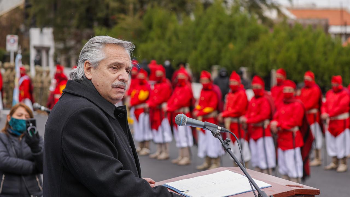 El presidente Alberto Fernández leyó por primera vez un discurso en un acto público