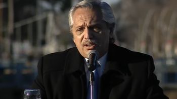Alberto Fernández, durante un acto en Olavarría, habló de la foto de la Quinta de Olivos. Alberto Fernández, durante un acto en Olavarría, habló de la foto de la Quinta de Olivos.