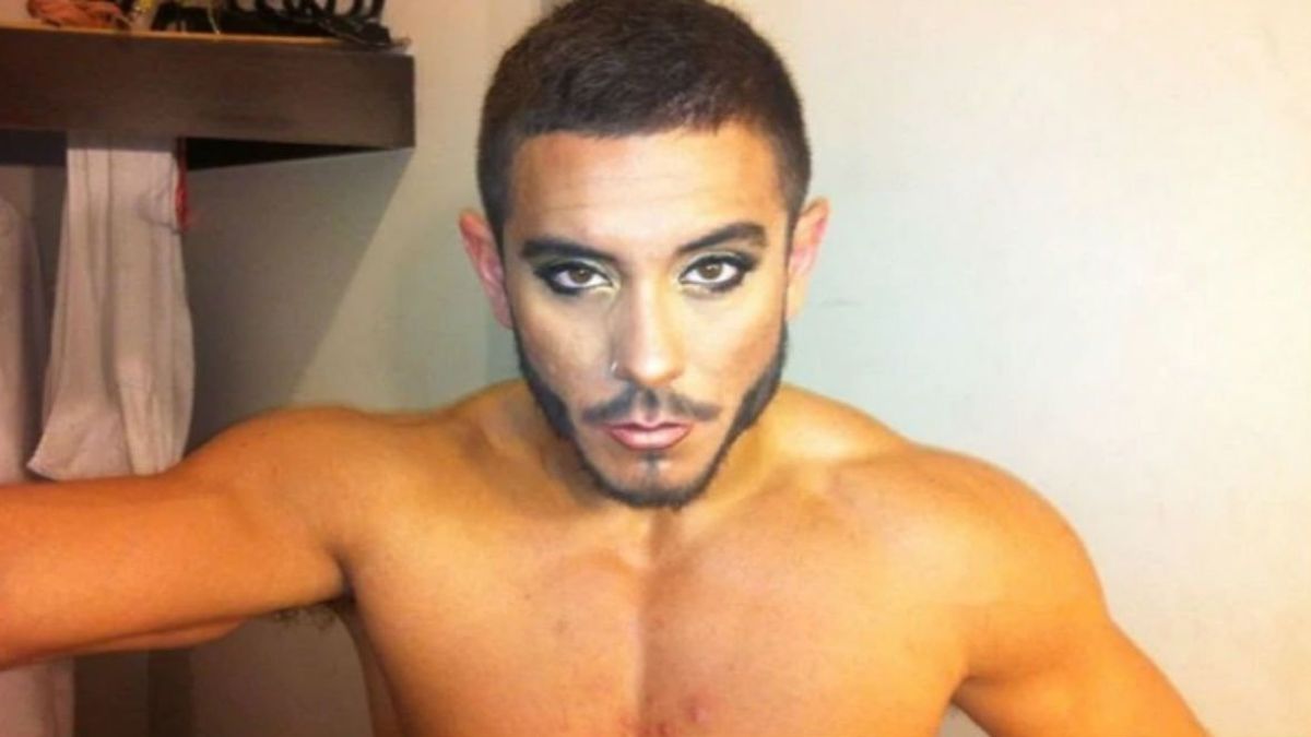 -Juan Carlos Acosta-