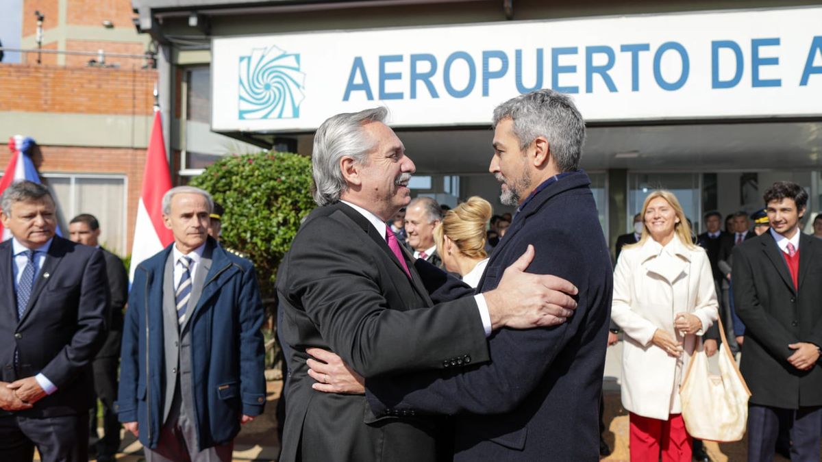 Alberto Fernández ayer con el presidente de Paraguay Mario Abdo Benitez
