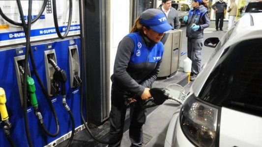 YPF aumentó los precios de sus combustibles un 4%: así quedaron los nuevos valores